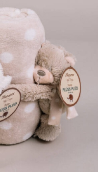 Plüss gyermekpléd "Teddy" plüssfigurával (barna, fehér pöttyökkel, 75*100 cm)